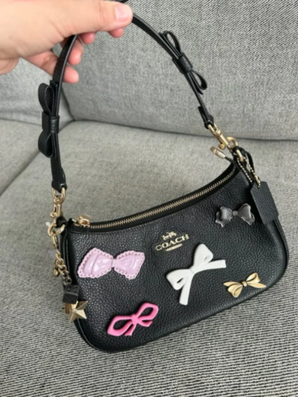 NWT COACH CDY93 Teri Shoulder Bag With Bows And Charms Pebble Leather Black
